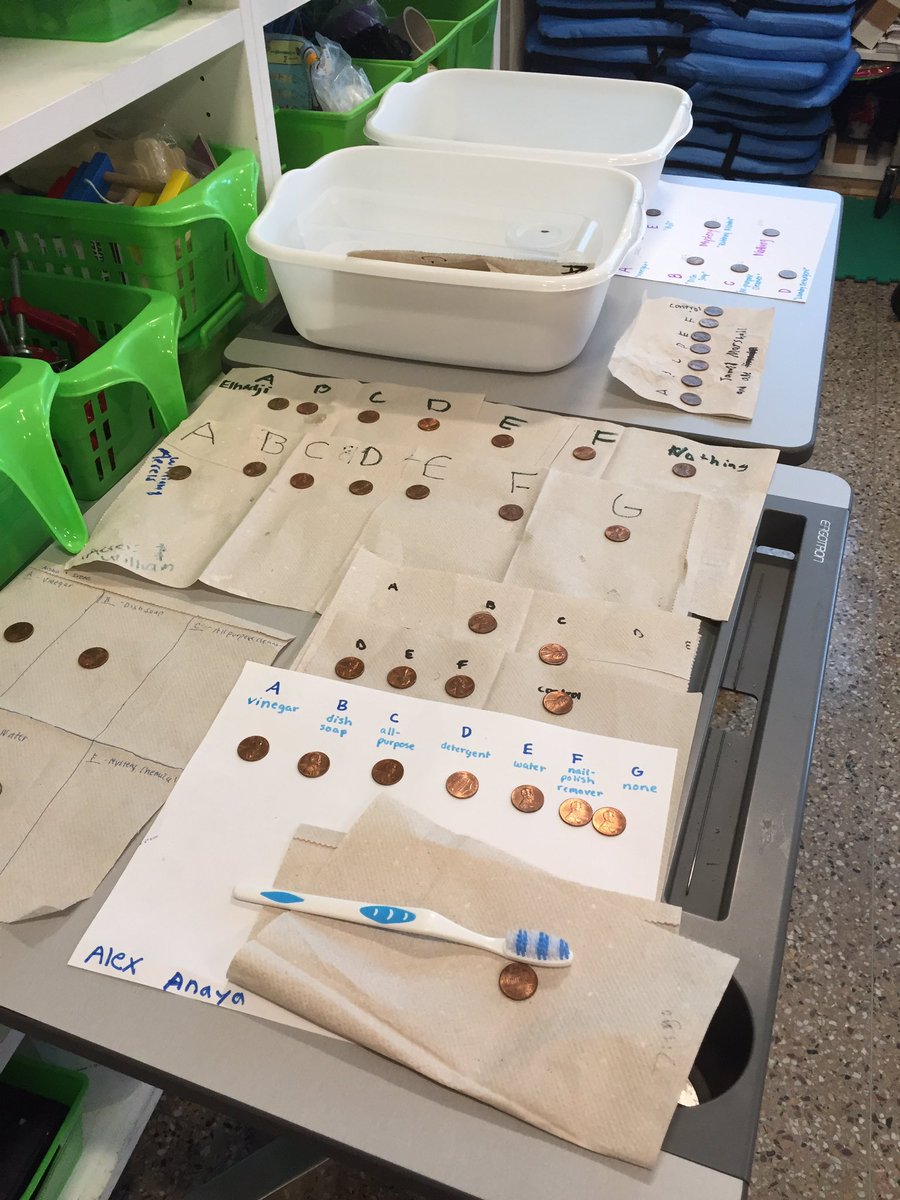 principal_CP's tweet image. Always investigating with Sra. Vanegas in 8th grade physical science.