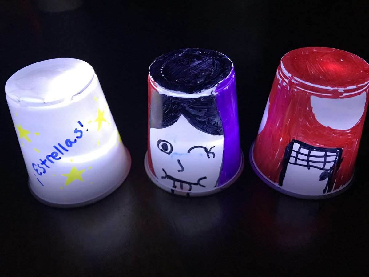 polyglotkiddos's tweet photo. Easy activity for Halloween - make a glowing lantern with kiddos for trick or treating (or for Halloween display!) - https://t.co/B4O4u3suHv https://t.co/OAPD8ZkVx7