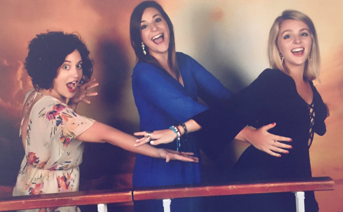 travelHAKs1's tweet photo. Did you even go on a cruise if you didn’t reenact Titanic? Absolutely not! 😂 Our first blog post, Cruise HAKs, is here to give you all the tips and tricks for your next cruise! Link in bio!
.
.
#travelblogger #cruiselife #traveling #longdistancebffs #travel #travelholic #titanic https://t.co/h3F2UIhom0
