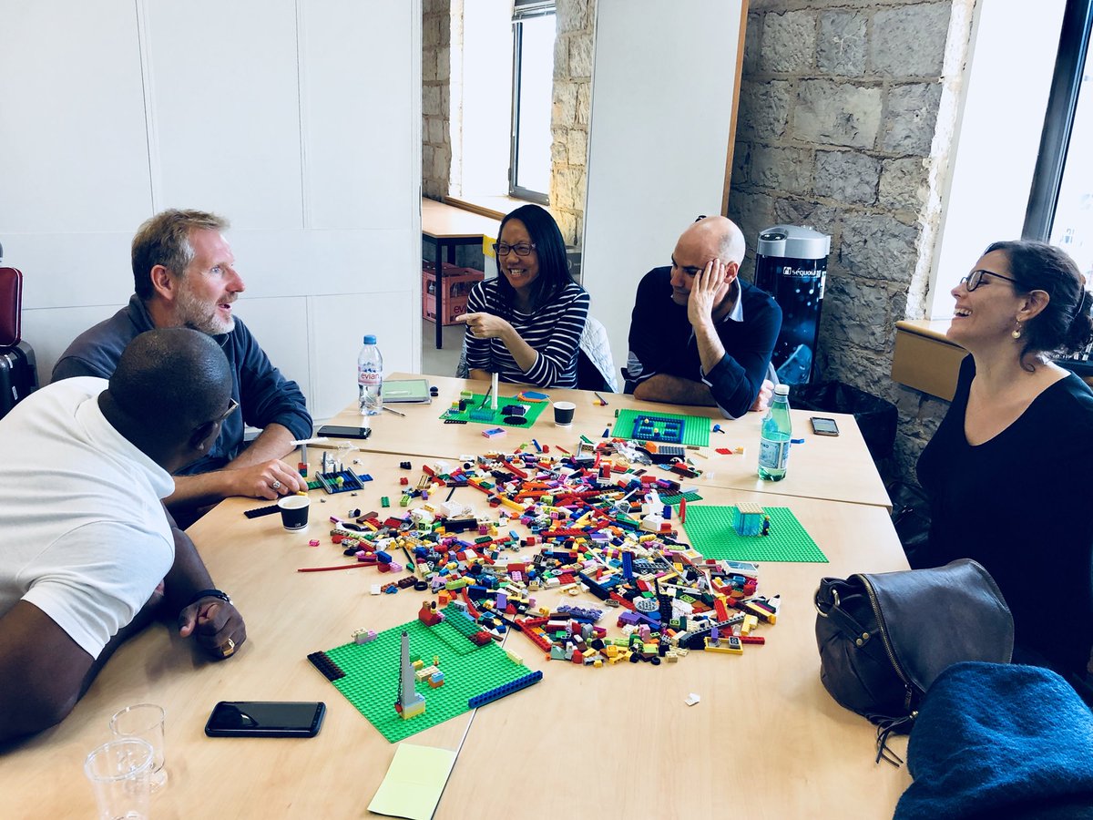 carozieres's tweet photo. Séminaire de l’équipe Financements Structurés au #Campus4dev de l’@AFD_France. Découverte des outils #PLAY pour penser #unmondeencommun de façon créative et collective! #intrapreneuriat #innovation #IntelligenceCollective https://t.co/iNK4HmfG8p