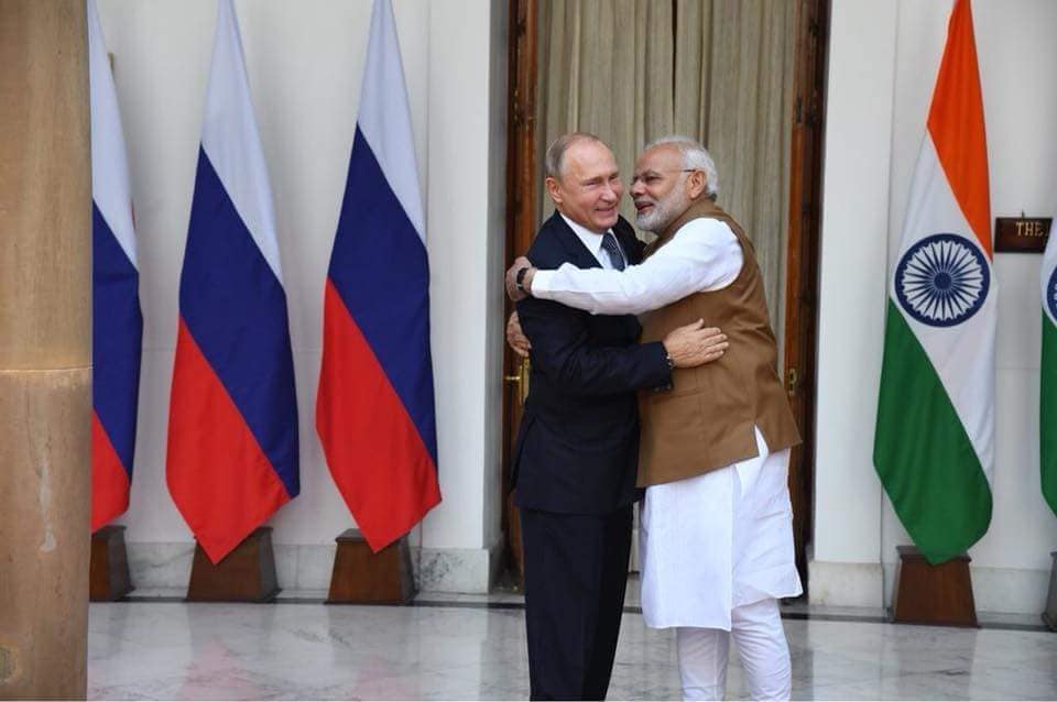 Россия индия союз. Россия и Индия. Индия и Россия сотрудничество. Россия и Индия Дружба. Индийско-российские отношения.