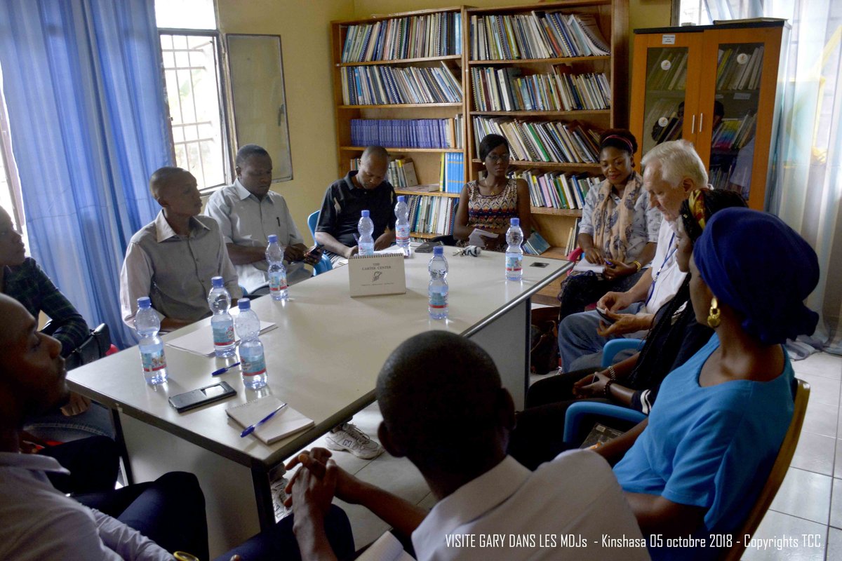 mdhcongo's tweet photo. Visite spéciale dans les #MaisonsdesJeunes de Masina et Victoire.
Les Maisons des Jeunes de Kinshasa ont connu la visite du Directeur du Centre Carter, Mr Gary Baldridge. @CarterCenter @CongoMdj  Ce projet est financé par @SwedeninDRCongo https://t.co/G2YAseqSvH
