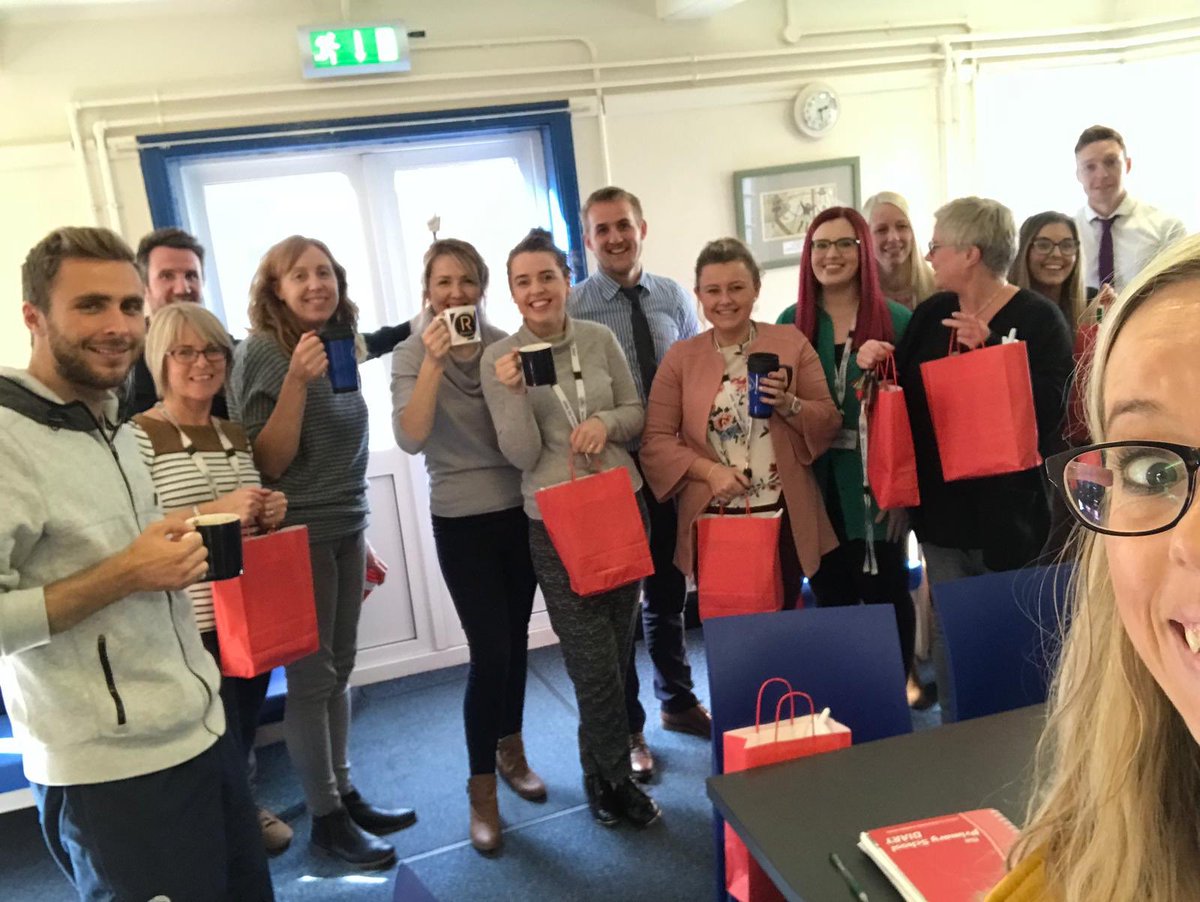 seaviewps's tweet photo. #HotChocFri with our fabulous staff who all received well-being bags for #WorldTeachersDay18 https://t.co/fyZl3Tr6MQ