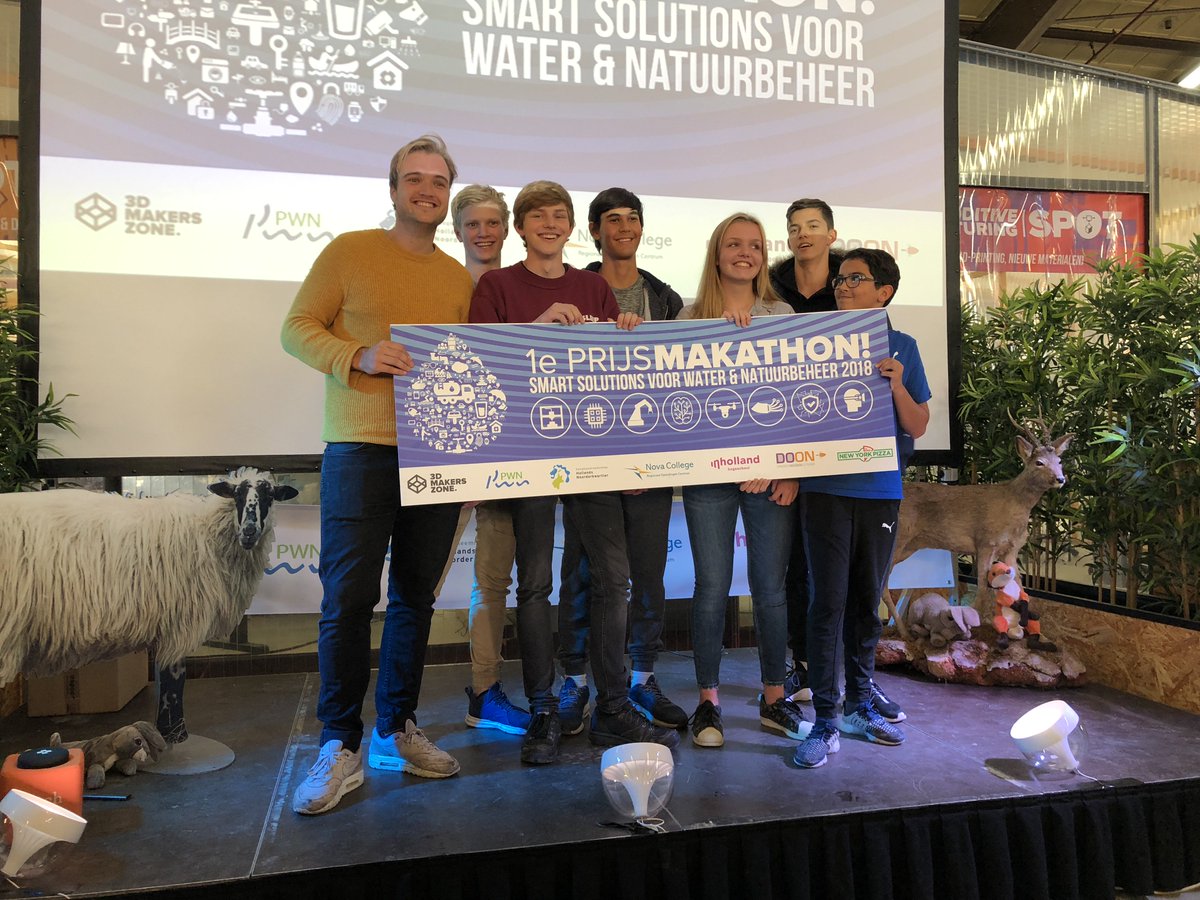 SmartMakersEdu's tweet photo. And the winners are! 1e prijs team het Zwarte Schaap, 2e prijs team C-Shock en de 3e prijs team Swamping! Het was wederom een mega succes op de #Makathon Smart Solutions voor Water en Natuur in de @3dmakerszone @PWNwaternatuur @WaterschapHHNK @ProvincieNH @NovaCollege @Inholland https://t.co/MGu3JVZbP5