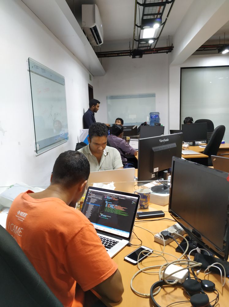 99x_io's tweet photo. Friday night, hacking away! The #Xians are hard at work converting pizza and coffee to #OpenSource code 

#Hacktoberfest #OpenHack #99xt https://t.co/aPlKJblkxy
