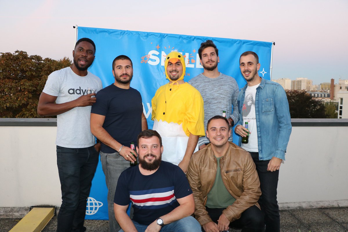 GroupeSmile's tweet photo. Quand @GroupeSmile rencontre @adyax autour d'un premier cocktail de bienvenue #ThrowBackFriday #SmileIsFun https://t.co/1qxATZAdRP