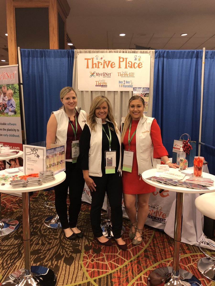 We are here for the last day of the #ZEROTOTHRE2018 conference! Stop over to win an amazon gift card!