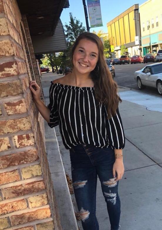 CMU_WCVB's tweet photo. Meet our team!
Sophomore Megan Freitas 
Left handed setter (love)
Crazy smart honors student
Wears ankle socks to practice like shes 12
(we are working on that  😅)
@freitasmegan https://t.co/y5uXSeFxA4