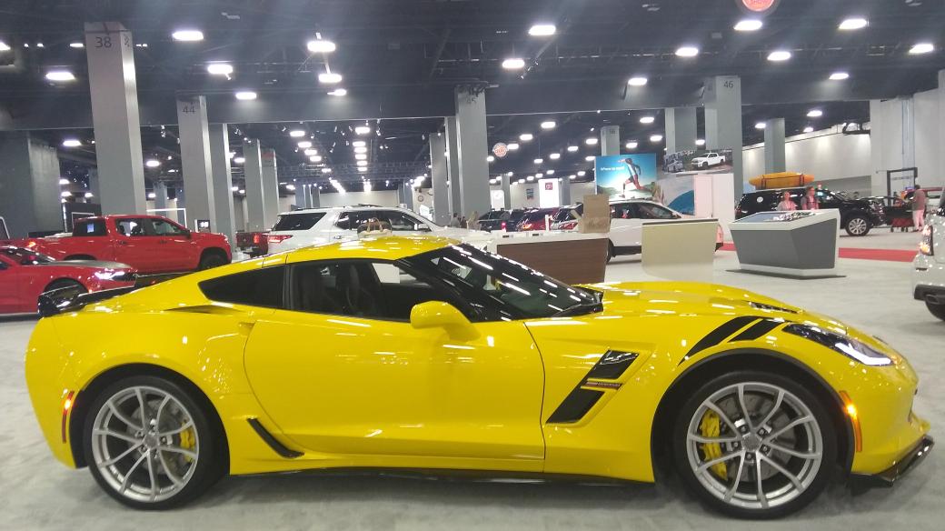 AutosaFondo's tweet photo. Miami International Auto Show
Todas las luces para el espléndido Corvette Grande Sport 2019
#whereyouAUTObe 
@gm @chevrolet https://t.co/xli39rrlGn