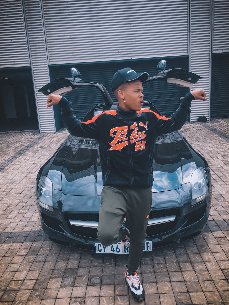 Nasty_CSA's tweet photo. 1.7M in 1 Week‼️ LOVE YOU &amp; Thank You  100000000x 🙏🏽 https://t.co/4YdXx5IjCT #IvysonTour DBN TOMORROW‼️ https://t.co/D7mZTpsJCu
