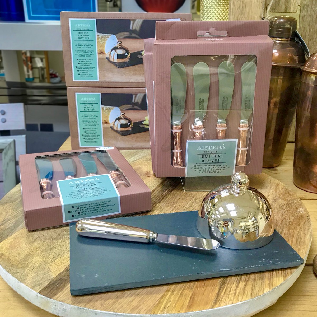 These Artésa sets are perfect for when you bring the cheese out after dinner 🧀🍷