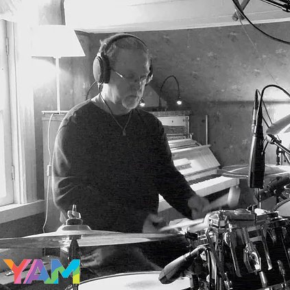 Meet our 1st YAMsession speaker: Internationally-acclaimed drummer, percussionist, composer, producer and arranger MICHAEL BLAIR 🇺🇸. "You're playing for who?" Read more about the fantastic speakers we have at YAMsession 2018 at yammsession.org/speakers and register to attend!