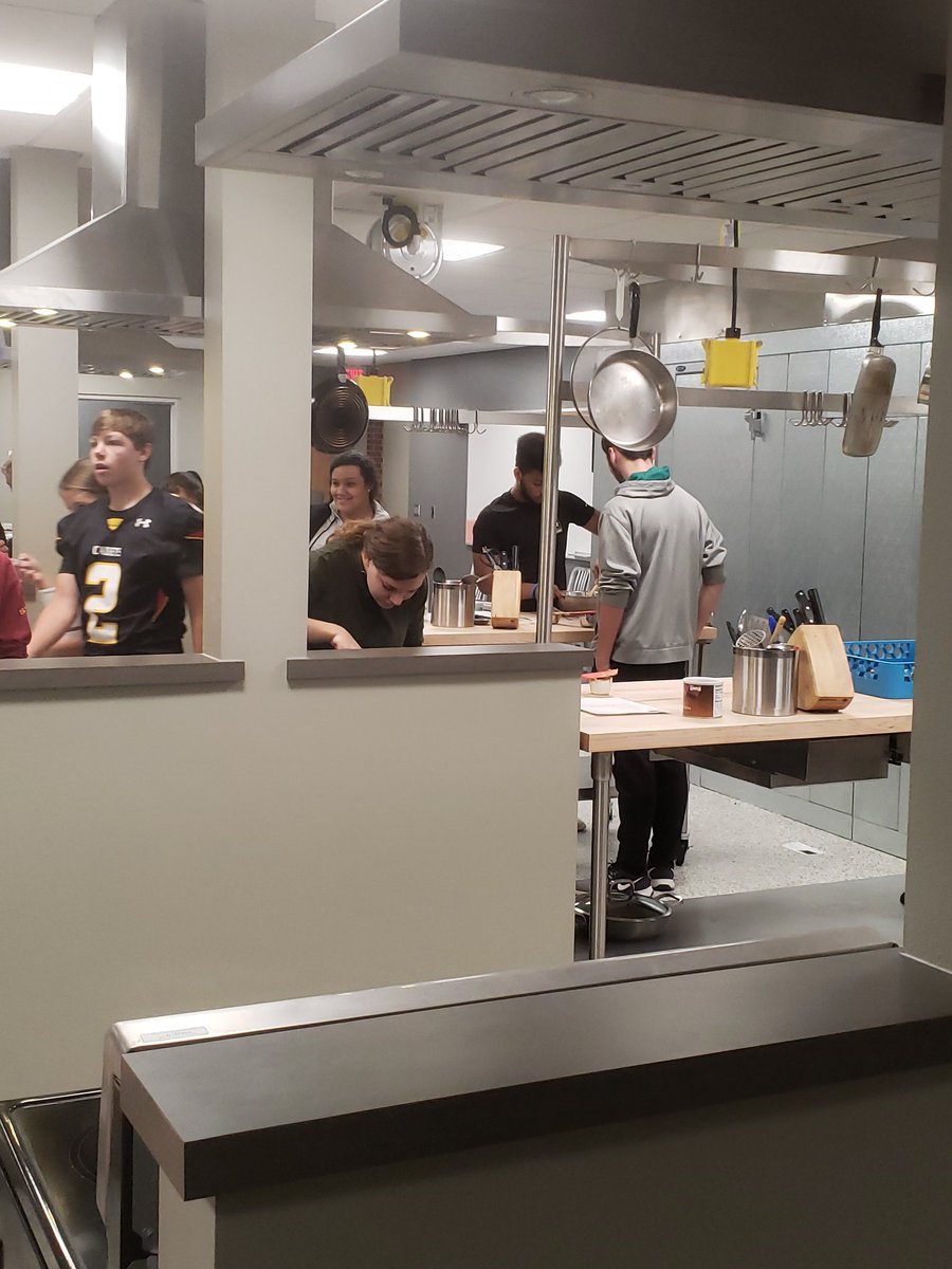 ites_IFAFCS's tweet image. Loving our new Culinary Arts room!#ifahs
