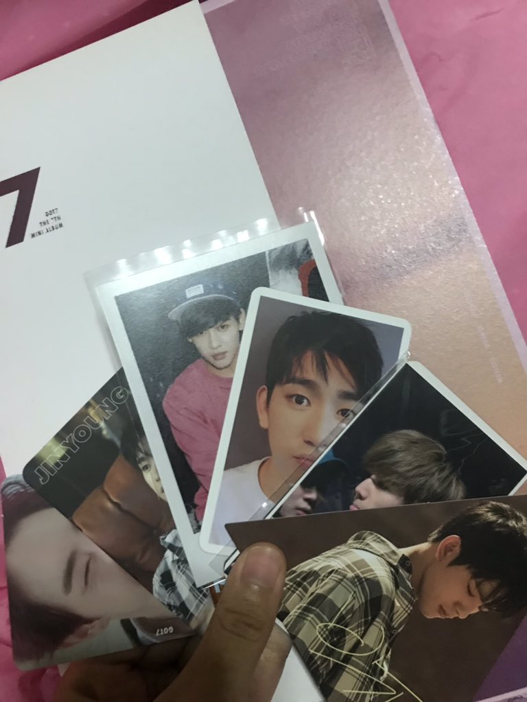 mbbshoppp2's tweet photo. @ssmiless33 350รวมส่งค่ะ https://t.co/GgqxpZEFD2