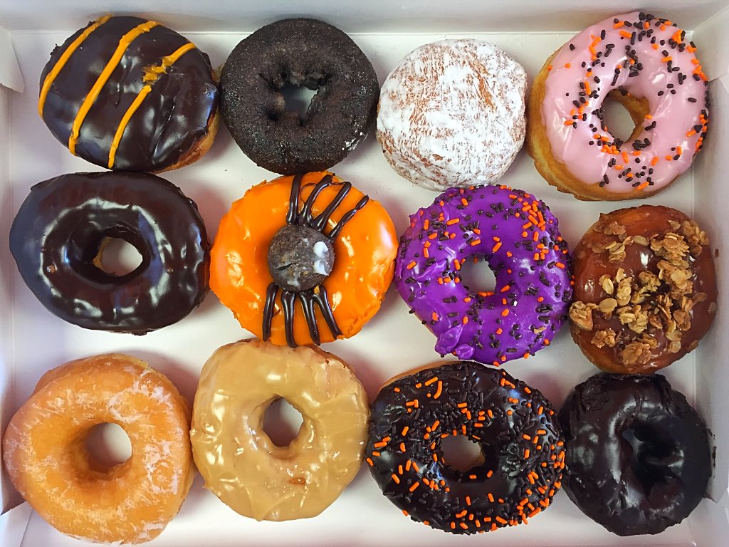 PinkyIncubator's tweet photo. Starting another filming day with @Eduporium on the right foot with @dunkindonuts 🍩☕🎃

#️DunkinDonuts #AmericaRunsOnDunkin #WeRunOnDunkin #Eduporium #Filming #Donuts #Coffee #HalloweenDonutsForTheWin #STEM #STEAM #Tech #Fun #ProgramsForKids #Broadcasting #Marlboro #MetroWest https://t.co/uEUbnxxCm4