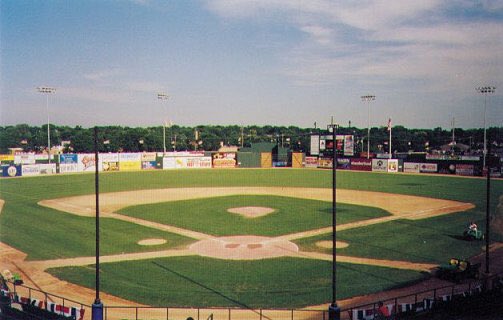 Riley_Schimm's tweet photo. Excited and honored to announce my commitment to further my education and play baseball at the University of Sioux Falls next year! Special thanks to my friends, family, Rosemount coaches, and the Mash Program for helping me reach this goal! #Cougars #USF https://t.co/EiARUaBHeQ