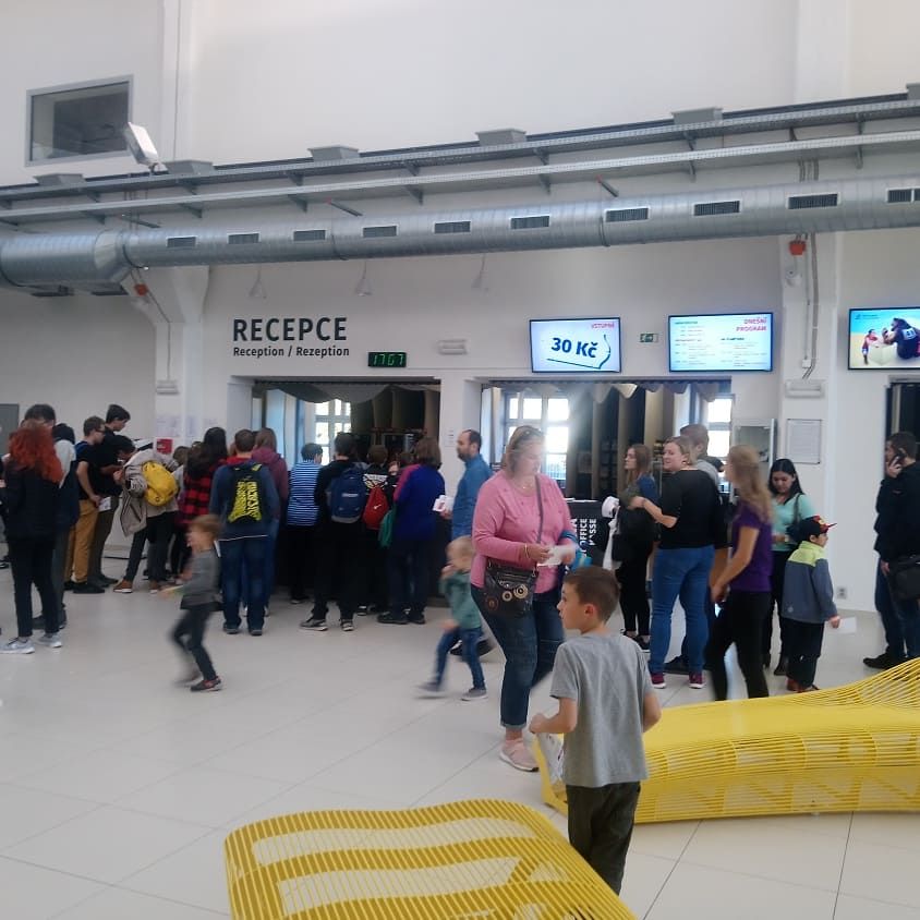 Zpravyzmesta's tweet image. Dneska je noc vědců! Takže až odvolíte přijďte bádat! @noc_vedcu #nocvedcu #techmania #techmaniaplzen @techmania_science_center #Plzen #Pilsen #visitplzen #igpils#city #visitcz #science #ZCU