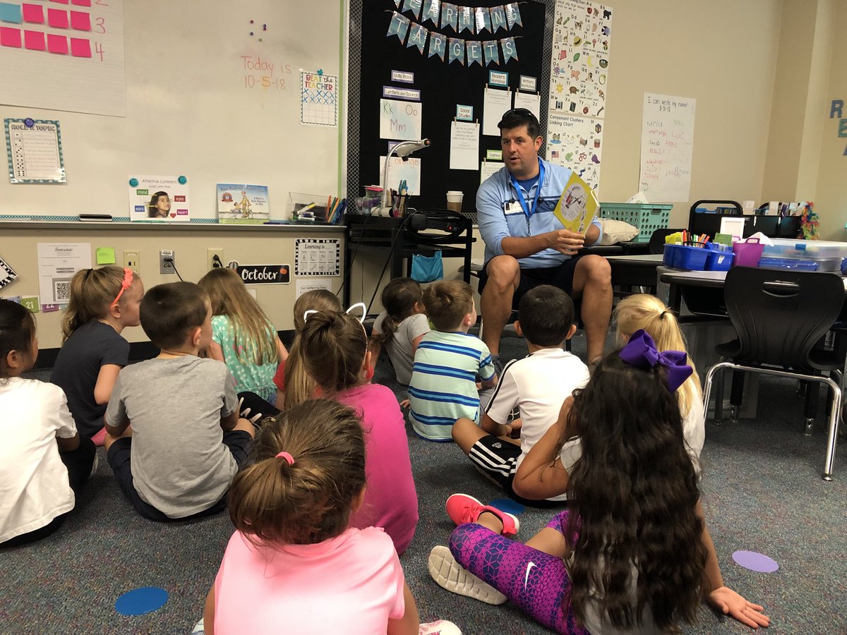 We love Watch D.O.G.S.! The kiddos are LOVING spending the day with this awesome dad!