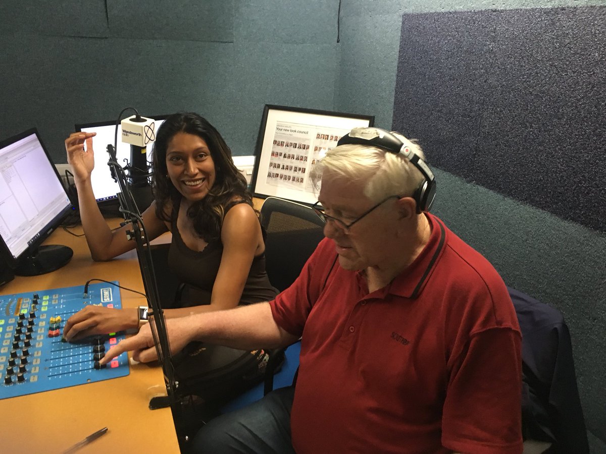 Catch up on local news and hot topics at 6-7pm with me and <a href="/MickyGWR/">Micky Gwilliam</a> on wandsworthradio.com <a href="/WandsworthRadio/">wandsworthradio</a> 👱🏾‍♀️🤠