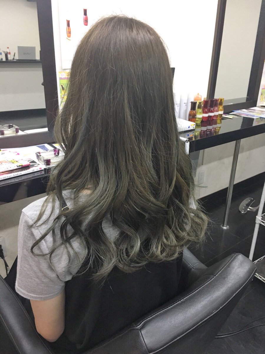 ট ইট র ヘアーラウンジカルネ 熊谷真人 透明感とくすみ感max ブルーアッシュ の外国人風スタイル T Co Hdddaeapuf 滝川市美容室 滝川美容室 カラー ヘアカラー アッシュ グレージュ アッシュベージュ アッシュグレージュ くすみカラー ট ইট র ヘアーラウンジカルネ 熊谷真人 透明感とくすみ感max ブルーアッシュ の外国人風スタイル T Co Hdddaeapuf 滝川市美容室 滝川美容室 カラー ヘアカラー アッシュ グレージュ アッシュベージュ アッシュグレージュ くすみカラー