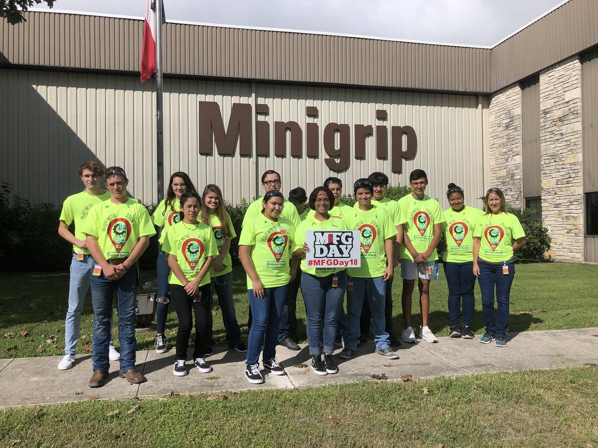 SeguinEDC's tweet photo. Marion Independent School District students are excited to learn more about the world leader in reclosable packaging technology! Thank you Minigrip for hosting our students! #MFGDay18 #Minigrip #LandOfManufacturing #SeguinTexas
@seguinchamber @marionisd https://t.co/HDKzTFkDm2