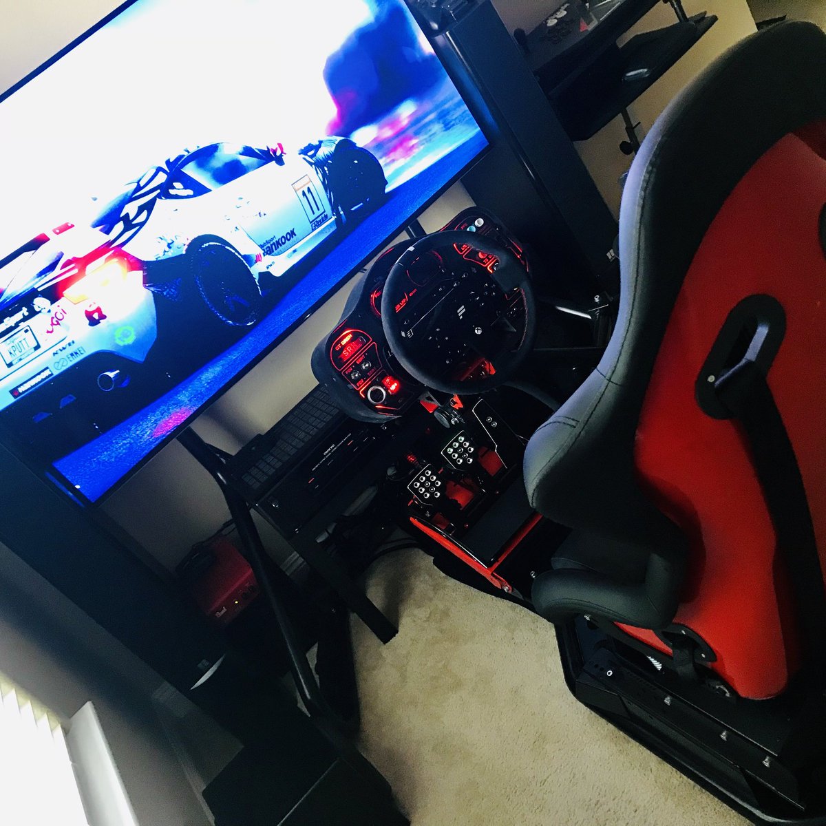 SRX_Devices's tweet photo. Great combination of our customer dev_st8r // @AC_assettocorsa edition @RSeat_Europe RS1 @fanatec  #CSLElite wheel #CSLElite pedals #Fanatec Clubsport Shifter SQ V 1.5 @SRX_Devices https://t.co/wf1fCZFV5l