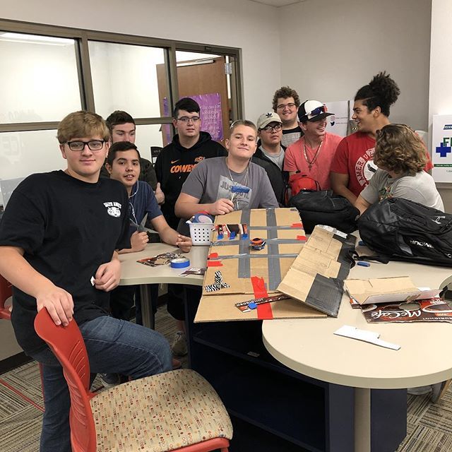 CVTechMakers's tweet photo. Progress so far. #cvtechmakers https://t.co/qCG0uWYx0p