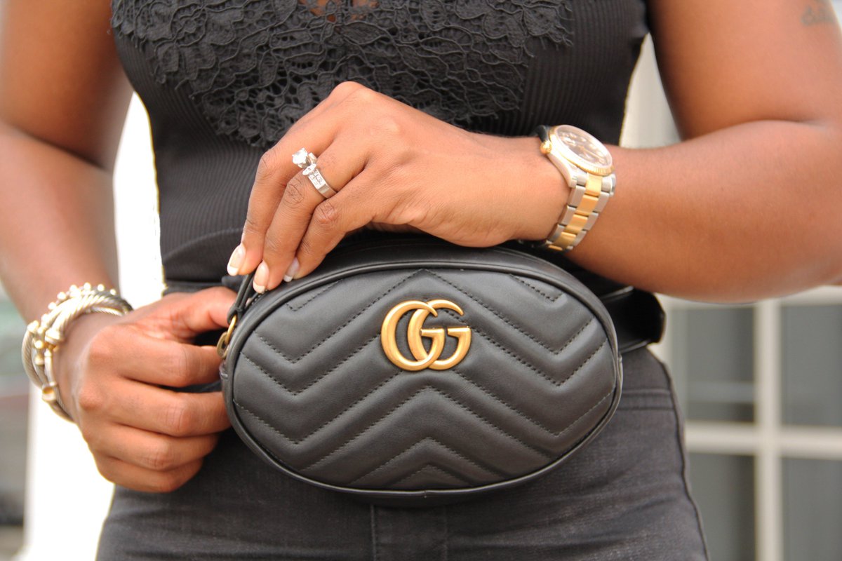 Is rocking a Belt Bag a  #glammommy must-have? Get my thoughts on the blog today: bit.ly/2IDvVCe