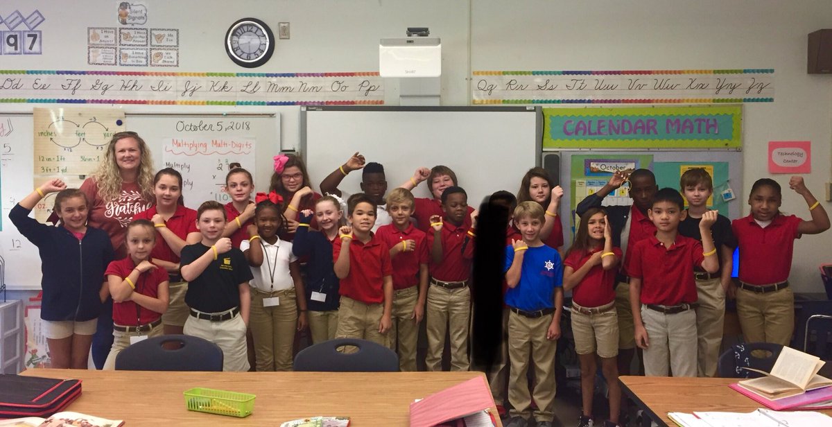 mrscramblitt's tweet photo. My whole class is sporting our Miracle for Maddy bracelet!!! Keep fighting! https://t.co/0mEHfqbYtk