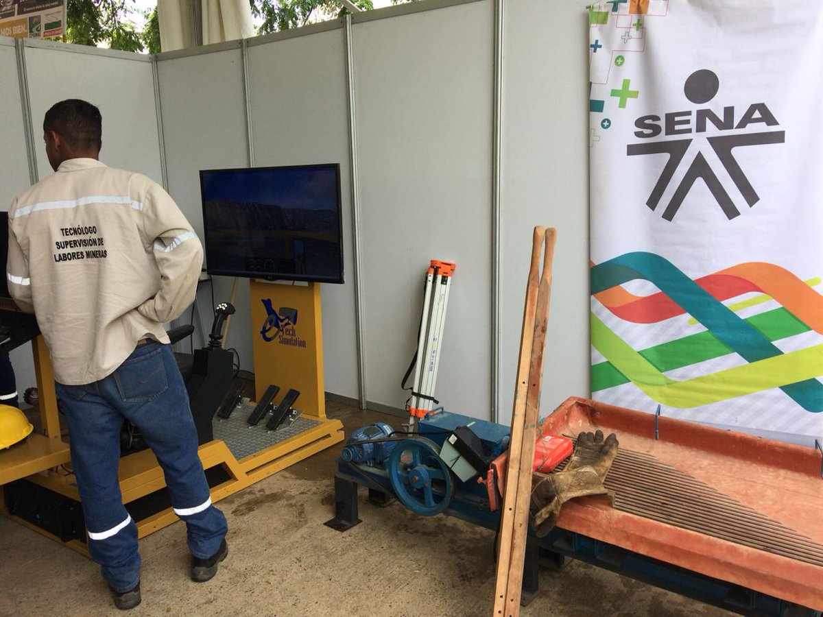 UNNCOL's tweet photo. #SenaMineroAmbientalEstadeFeria A ésta hora nos encontramos participando activamente en la Feria Subregional de Tecnologías Limpias en el Municipio de Caucasia.
Los invitamos a qué pasen por nuestros diferentes stand para que conozcan más de los diferentes procesos que realizamos https://t.co/FuGEIREf2E