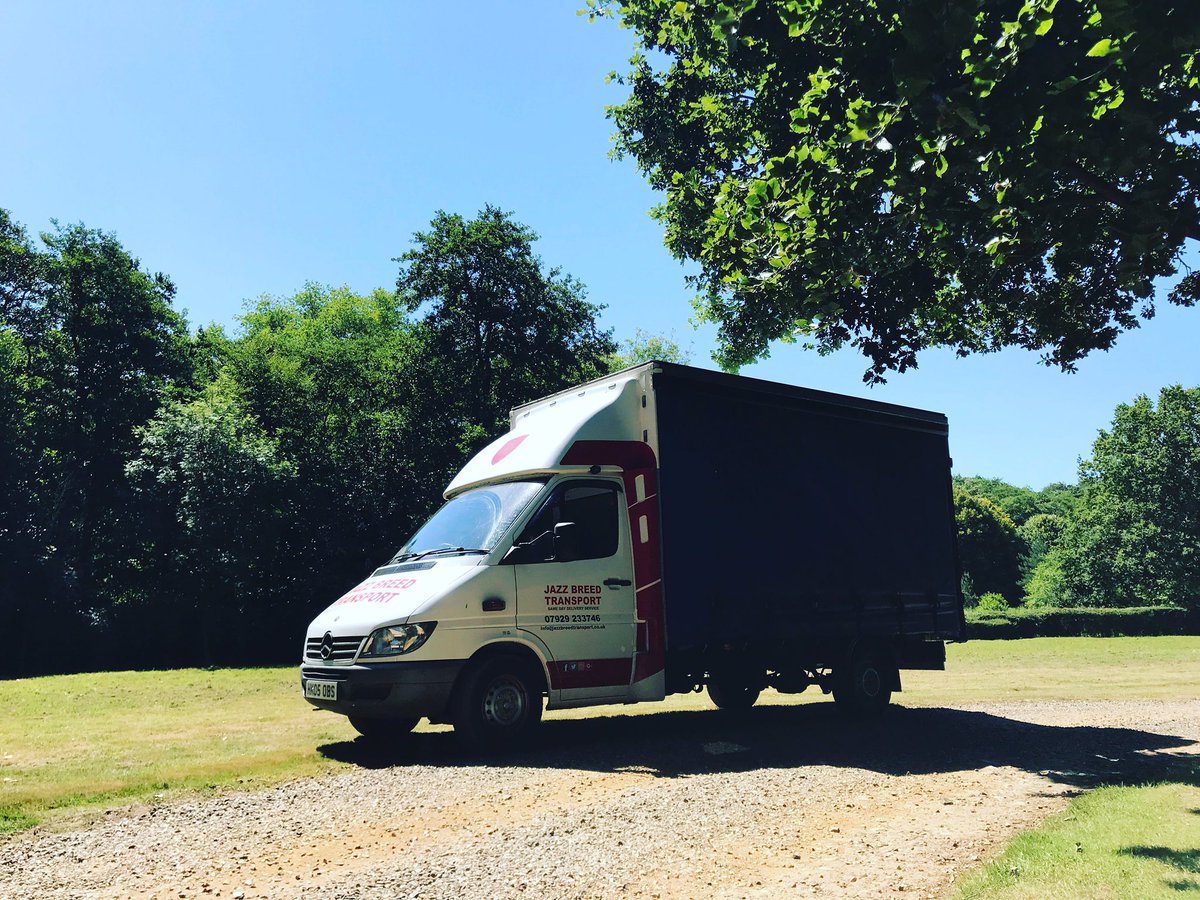 J_B_Transport's tweet photo. 🔴 JAZZ BREED TRANSPORT 🔴 #norwich #norfolk #courier #transport #lighthaulage #delivery #collection #couriernorwich #norwichcourier #couriernorfolk #norfolkcourier #norwichtransport #manandvan #manwithvan #deliverynorwich #insta #instagood #instagram https://t.co/CpR5HUjlMJ https://t.co/Nj5doP8Vjs