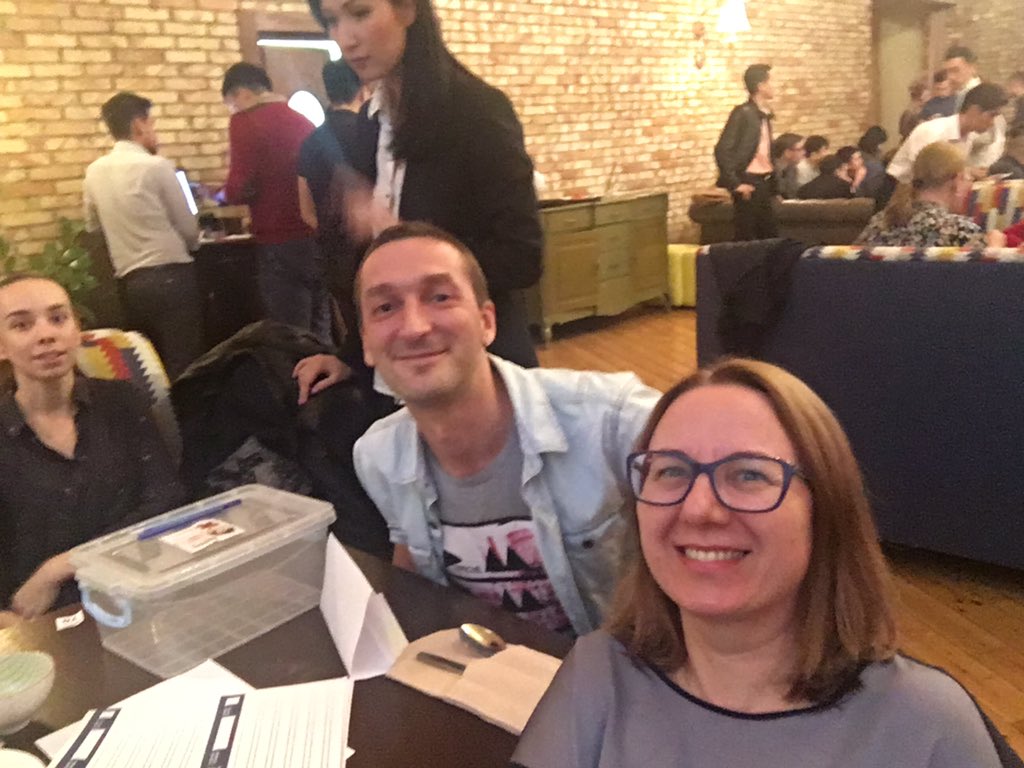 GosiaBlachowska's tweet photo. Evening might be very surprising sometimes while instead of drinking coffee in Almaty with friend from Poland you finish on journalists’ party playing #BrainBoy in Russian #lookingforconsumerinsight everywhere #RTCFellow https://t.co/PjDZrnE9sK