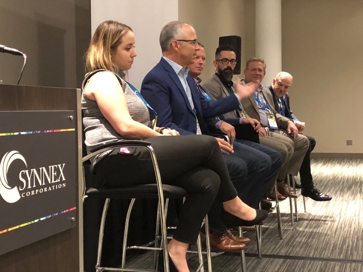 Dwight Chamberlain, SLED leader at #RedHat talks #opensource and the power of partnership at #SNXInspire18 ! ⁦<a href="/RedHatPartners/">Red Hat Partners</a>⁩ ⁦<a href="/RedHatGov/">Red Hat Government</a>⁩ ⁦<a href="/SYNNEX/">SYNNEX Corporation</a>⁩