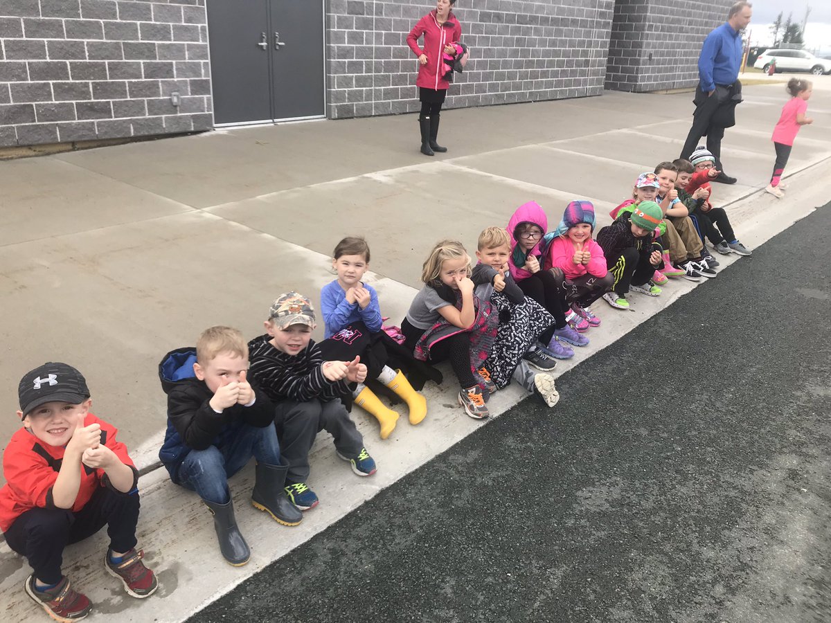 We did it! What a wonderful afternoon walking around Octagon Pond for our Terry Fox Walk!