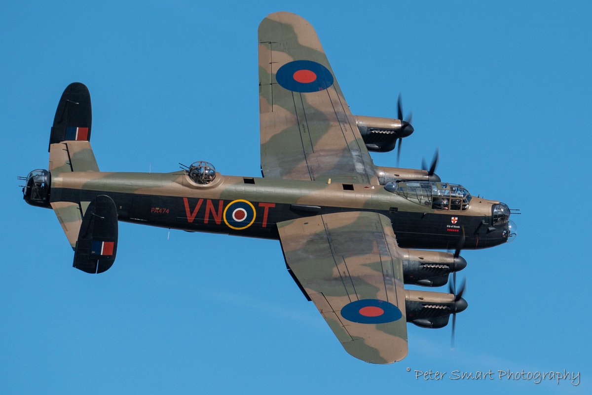 Peter_Smart's tweet photo. Lovely to see so many of the @RAFBBMF aircraft in the clear blue skies over @RAFCGY on @LincsLancsAssoc Members Day 29/9/18

Further images https://t.co/YhiQOSGJOj 

@ww2spitfire #raf100 #rafbbmf #lestweforget #rafconingsby #avrolancaster #hawkerhurricane #supermarinespitfire https://t.co/QWEeVNntht