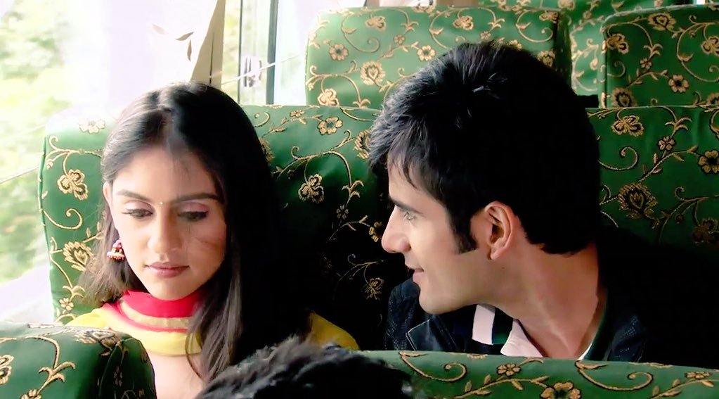 deeps_v__'s tweet image. "The First time I saw you , my heart whispered 'You are the one' and i never looked back, i made you mine forever "

@karantacker @krystledsouza 
#7YearsOfVirikaMagic