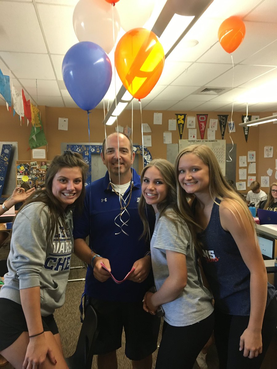 LegendStuGov's tweet photo. Happy birthday to one of the best humans we know!  We love you, Z! https://t.co/K8ZGmFxRpr
