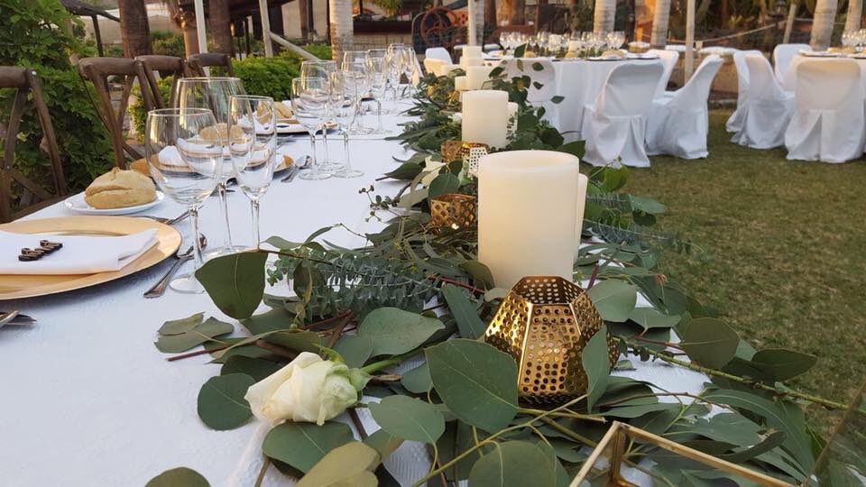 uhacanarias's tweet photo. Y llegó el momento del gran día de esta parejita .... todo fue un gran éxito 👏🏻👏🏻👏🏻..se cuidó todos los detalles gracias a Dios y a un gran equipo Cocineros. @uhacanarias @recintoferialtf #Feboda2018
#UnaHistoriadeAmor #BodasenCanarias #Tenerife #OrganizadoresdeEventos https://t.co/IJyz0VbA1y