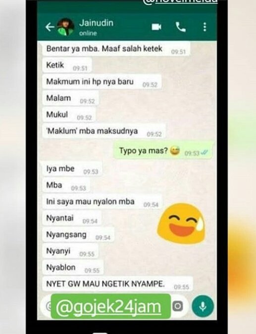 Fzzzznn's tweet photo. Jempolnya tawuran kali 😓

#recehkantwiter 
#RecehkanTwitter
#RECEHKANTWITTER https://t.co/rFTDLphAIv