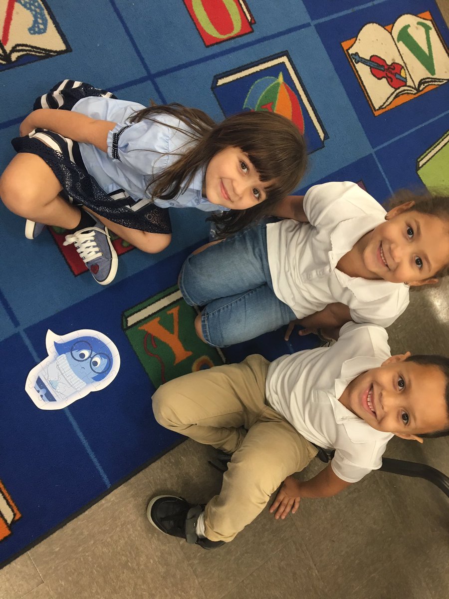 White1stGrade's tweet image. We debugged it! @MorganWoodsES @MWSTEMSPOTLIGHT @codeorg