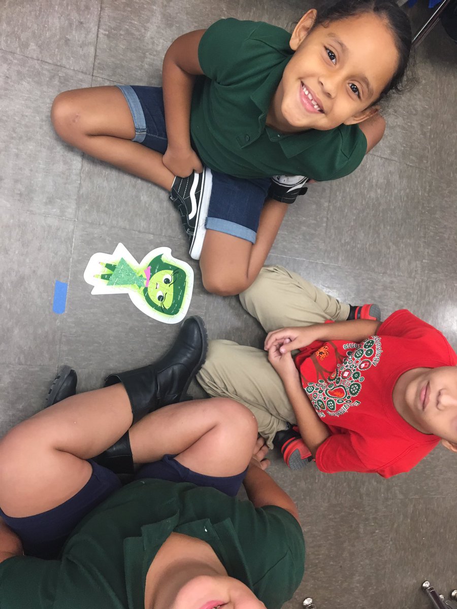 White1stGrade's tweet image. We debugged it! @MorganWoodsES @MWSTEMSPOTLIGHT @codeorg