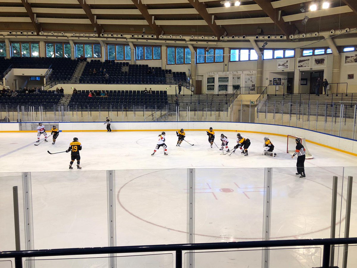 deb_teams's tweet photo. Sarah Kubiczek, Bernadette Karpf (2) und Daria Gleißner schießen die #DEB-Frauen zum 4:0-Erfolg gegen @SwissIceHockey! 🥅🚨
----
60' 🇩🇪️ 4:0 🇨🇭️ https://t.co/ft9tNhl5KP