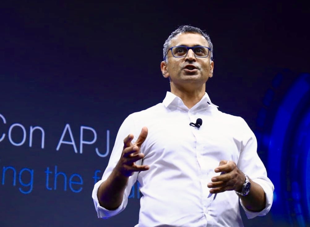 rajesh_c's tweet image. Security conference - SecCon - multi-day gathering of customers, partners, and engineers to disseminate, learn, and experience how we secure the network. #security #WeAreCisco