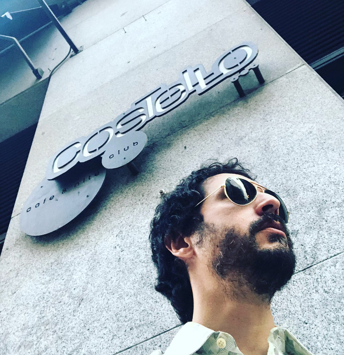 perroflaco's tweet photo. Faltan 2 horas, tic tac tic tac...
.
.
.
.
@CostelloClubMad #perroflaco @pardosrock #lalalalalalalalalala #papiconcilia https://t.co/dgDPxqzr6B