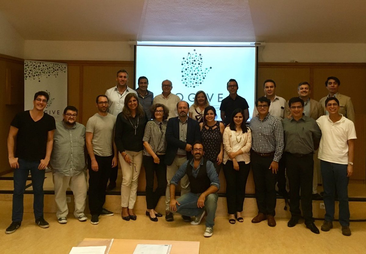 Y finalizamos última reunión de coordinación del proyecto! #equipazo #infotogive 👏👏👏