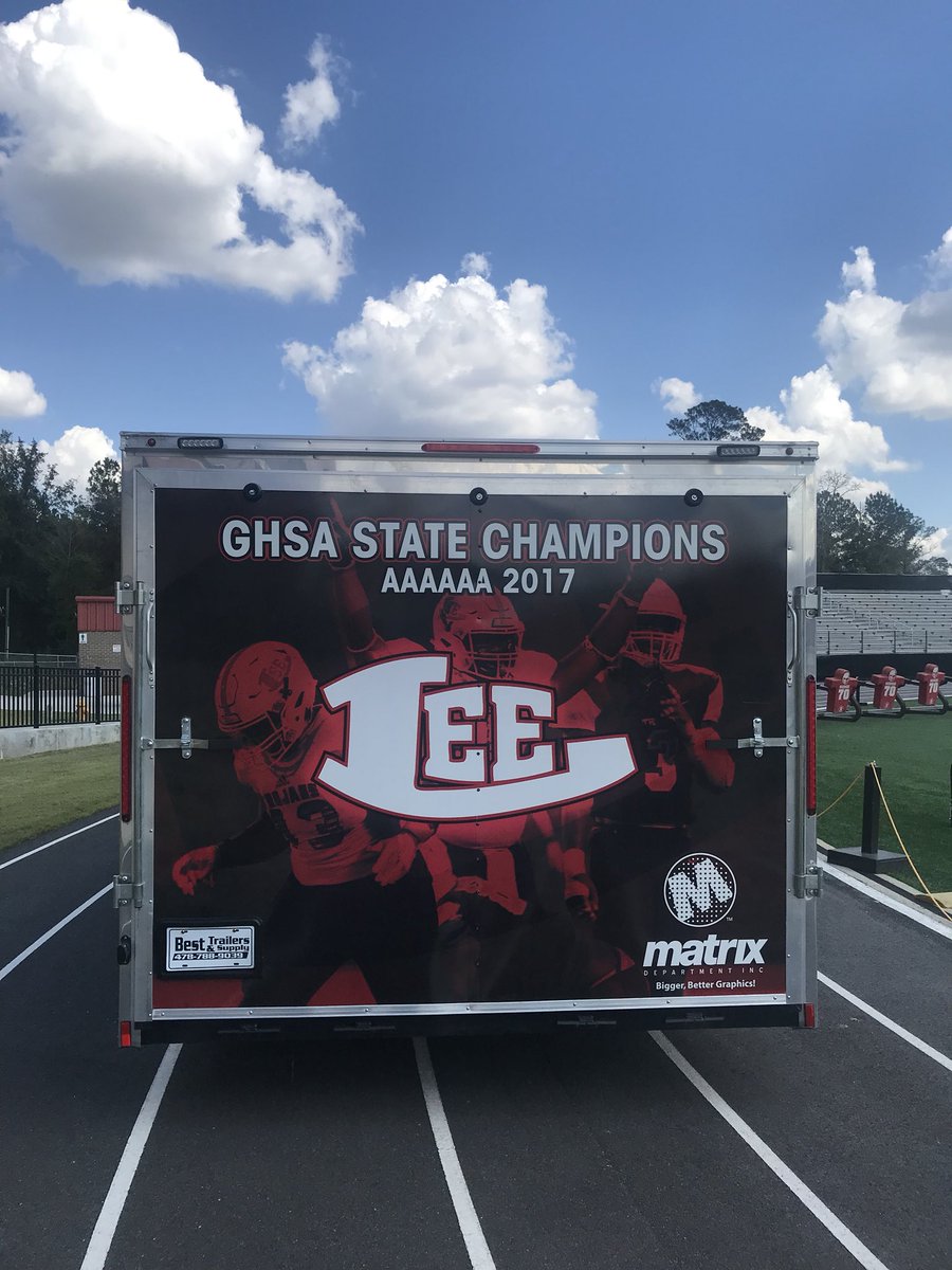 rockerlee229's tweet photo. New equipment trailer! https://t.co/nqsYzFu5OO