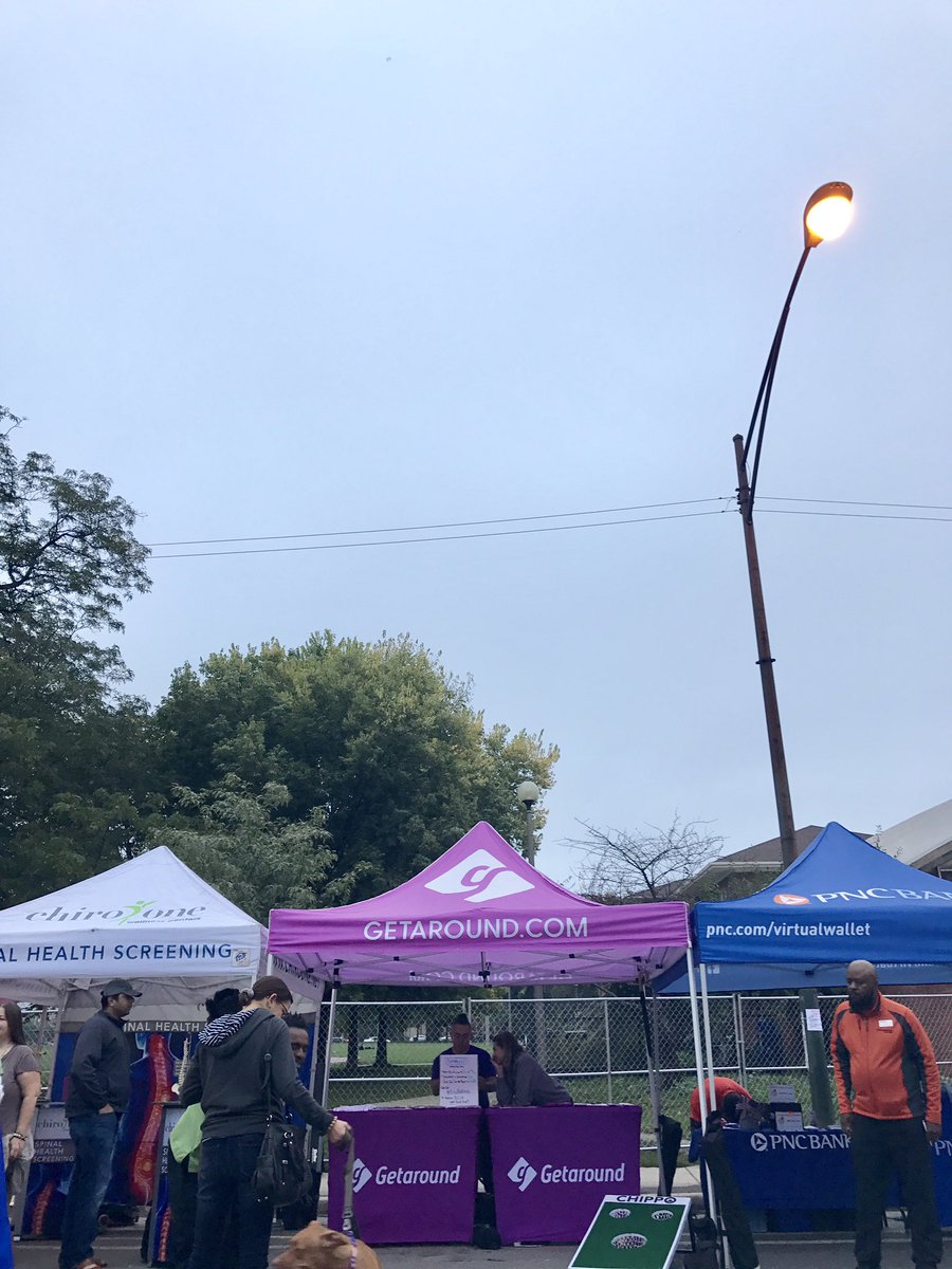 Looking to find out #WhyICarShare? Then stop by the <a href="/Getaround/">Getaround</a> tent at the #WestTownFTS to learn more and collect a #WestTownArtWalk souvenir! 
#Getaround