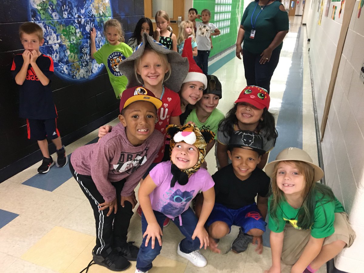 TraceysAACPS's tweet photo. Way to go Tracey’s!! We raised over $360.00 for The Heavenly Hat Foundation. #WeAreBetterTogether https://t.co/kYa3iyfD5y
