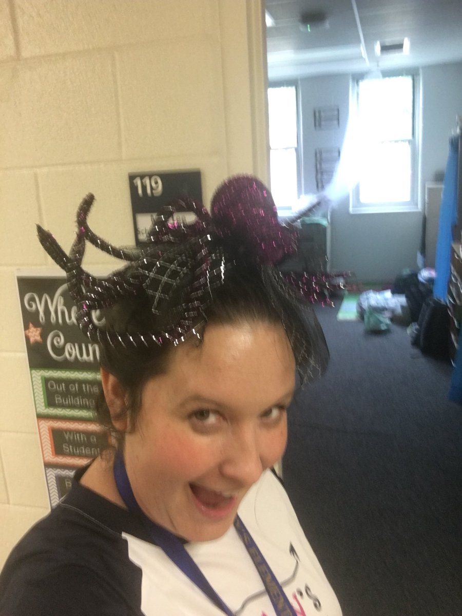 TraceysAACPS's tweet photo. Way to go Tracey’s!! We raised over $360.00 for The Heavenly Hat Foundation. #WeAreBetterTogether https://t.co/kYa3iyfD5y