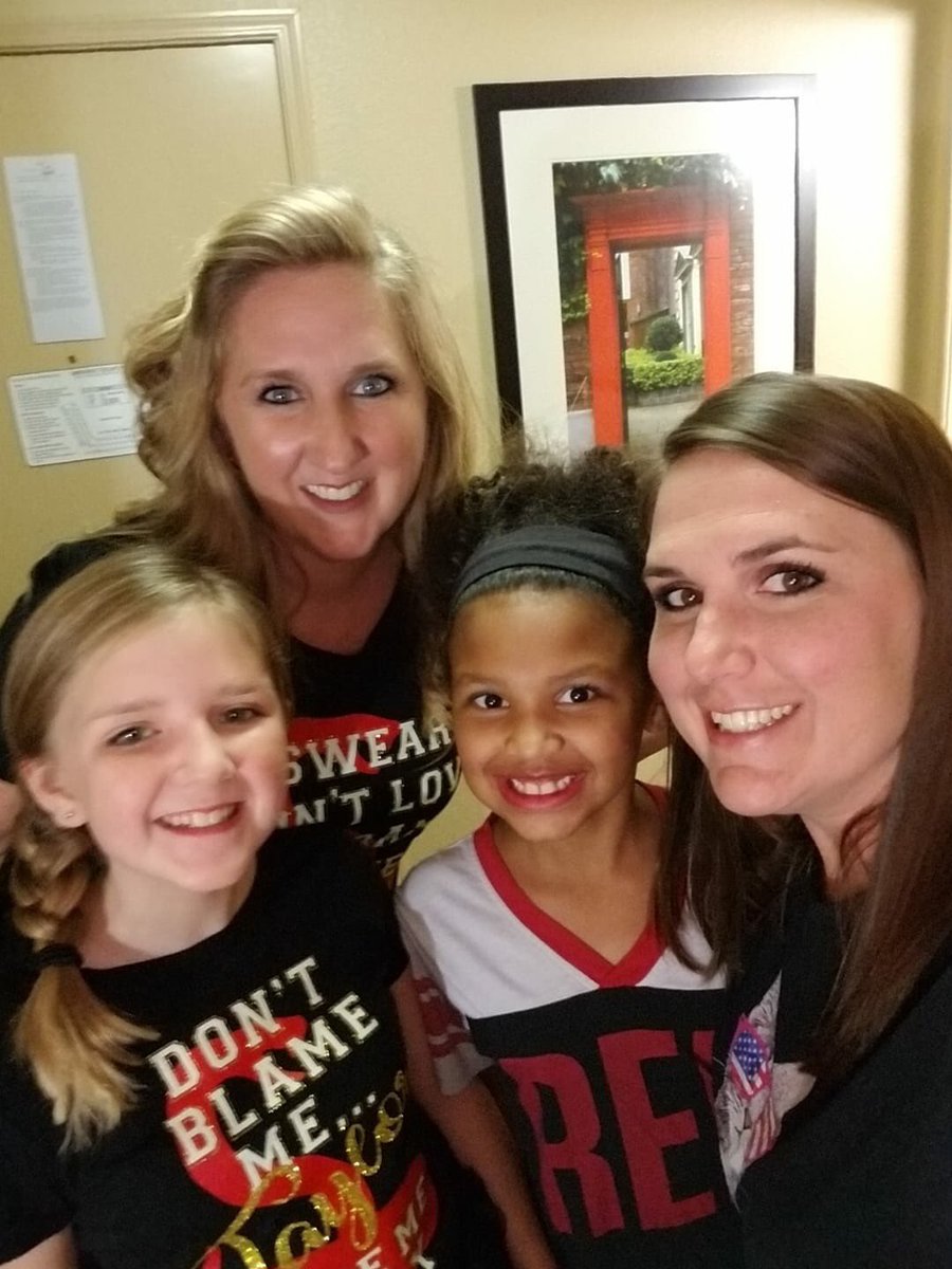 michelleskid's tweet image. #readyforit! @taylornation13 @taylorswift13